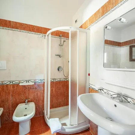 Nice In With Kitchenette
